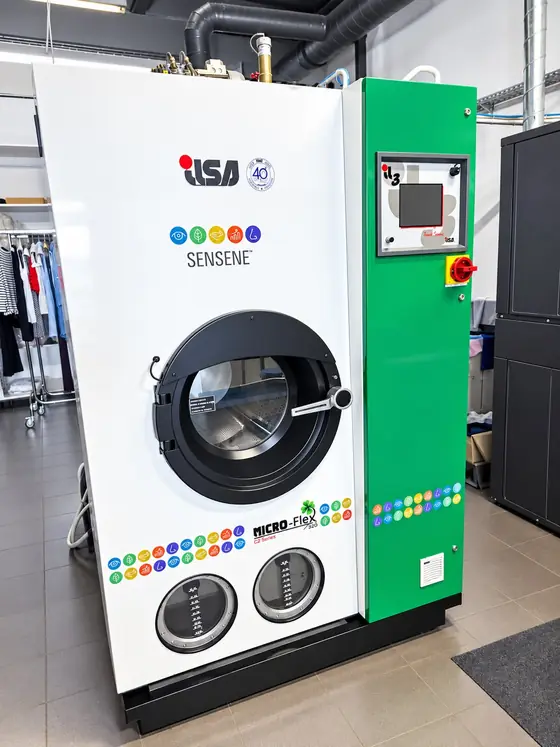 Maszyna czyszcząca ILSA z technologią SENSENE